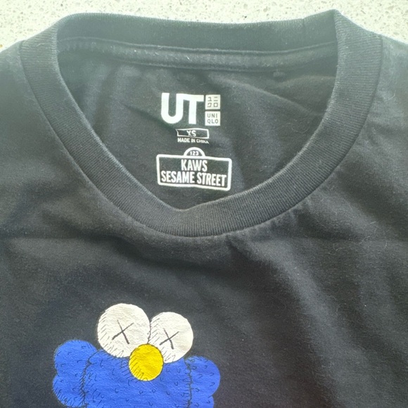 KAWS - Sesame Street Black T-shirt bbf elmo - Men’s XS - Picture 3 of 4